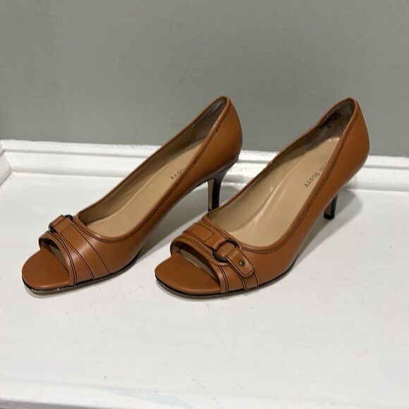 Karen Scott Shoes - Karen Scott Open Toe Brown Women’s Mid-Heel Dress Shoe -size 9